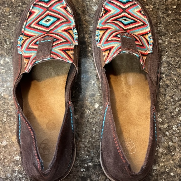 Ariat Aztec print slip on Loafer - Picture 4 of 7